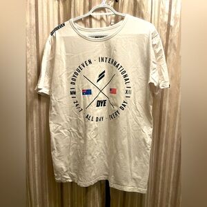 DOYOUEVEN White Graphic Gym T-Shirt for Men, Size XL